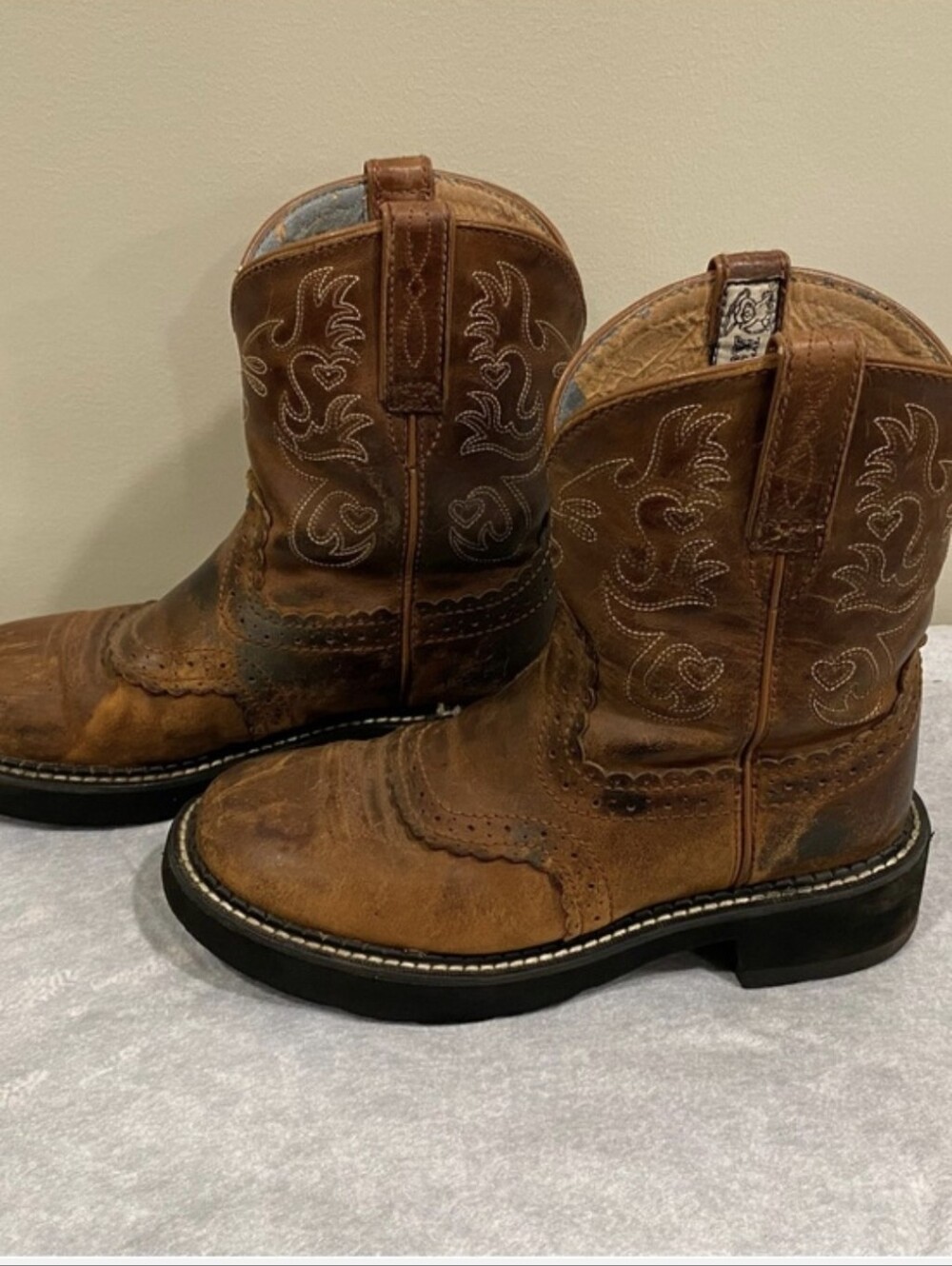 Ariat Brn Leather Pull-On  Boots size Womens 6, Kids 4 Deco stitching fatbaby